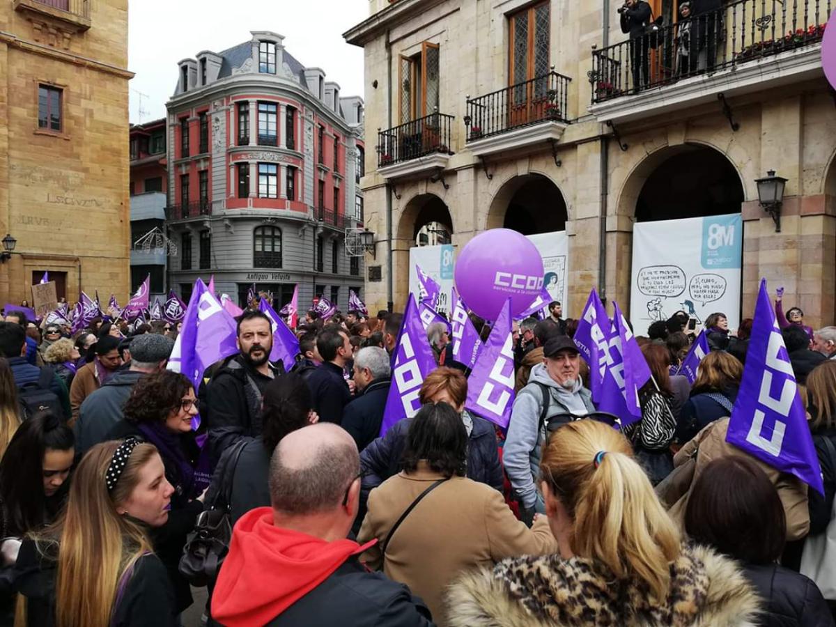 Concentración Ayuntamiento Oviedo 8M