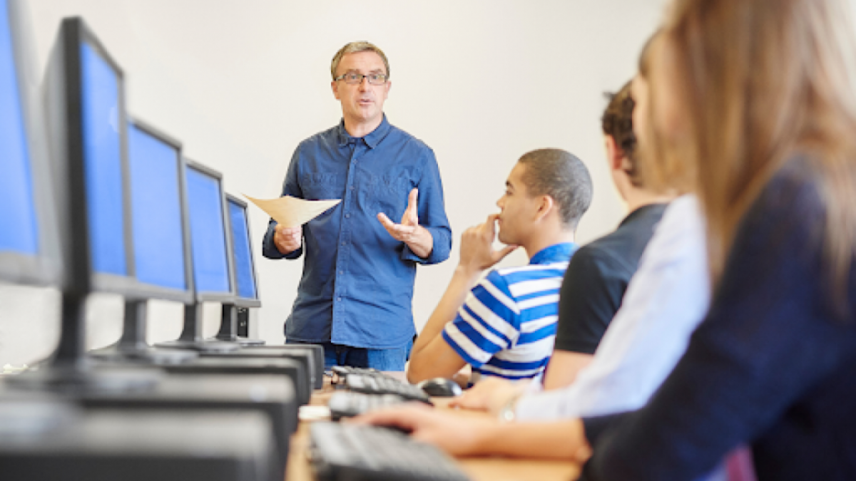 El sindicato ha exigido un proceso de negociación real en la Mesa Sectorial.